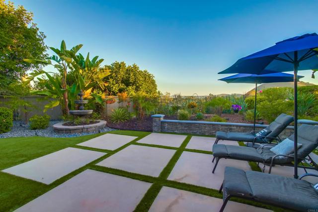 375 Camino Bailen, Escondido CA: https://media.crmls.org/mediaz/e2ead9d2-ad39-4623-88d6-4efd3d30f5a0.jpg