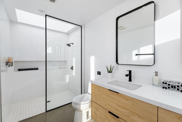 8256 Quail Springs Road, Joshua Tree CA: https://media.crmls.org/mediaz/e2eafcc9-de0b-4e8b-b10a-3b5a29c70ab7.jpg