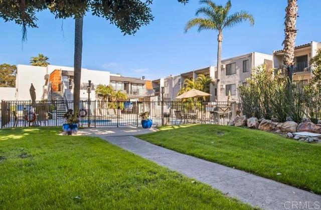 Detail Gallery Image 10 of 43 For 6780 Friars Rd #243,  San Diego,  CA 92108 - 2 Beds | 1 Baths