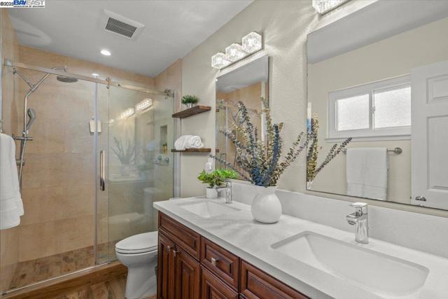 7412 Birkdale Dr, Newark CA: https://media.crmls.org/mediaz/e2ec6031-6355-466a-ae17-fd20d8a02229.jpg