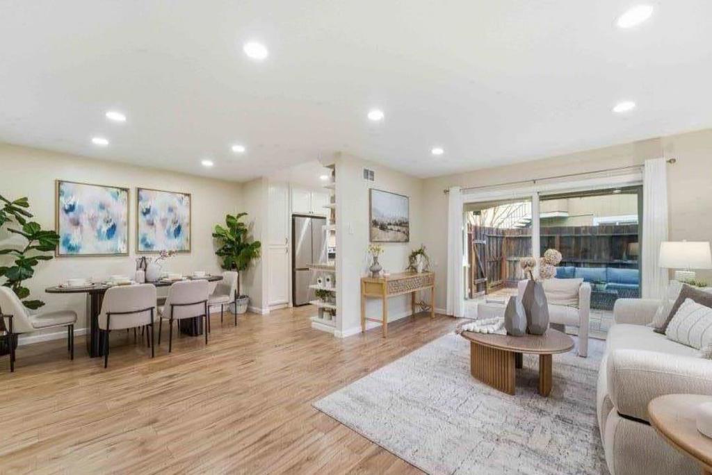 2269 Warfield Way #A