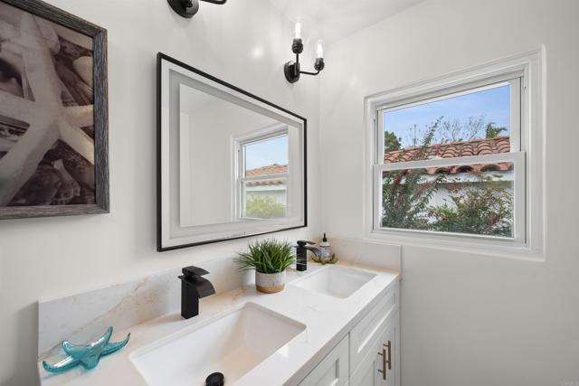 3710 Milan Street, Point Loma CA: https://media.crmls.org/mediaz/e2ed03f1-772c-4942-84f2-699d5678eb17.jpg