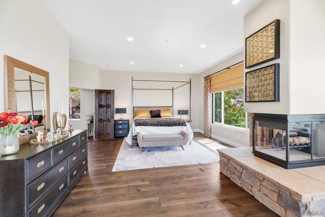 15484 Markar Rd, Poway CA: https://media.crmls.org/mediaz/e2edb65f-a3e0-421d-a4a8-defc028dad46.jpg