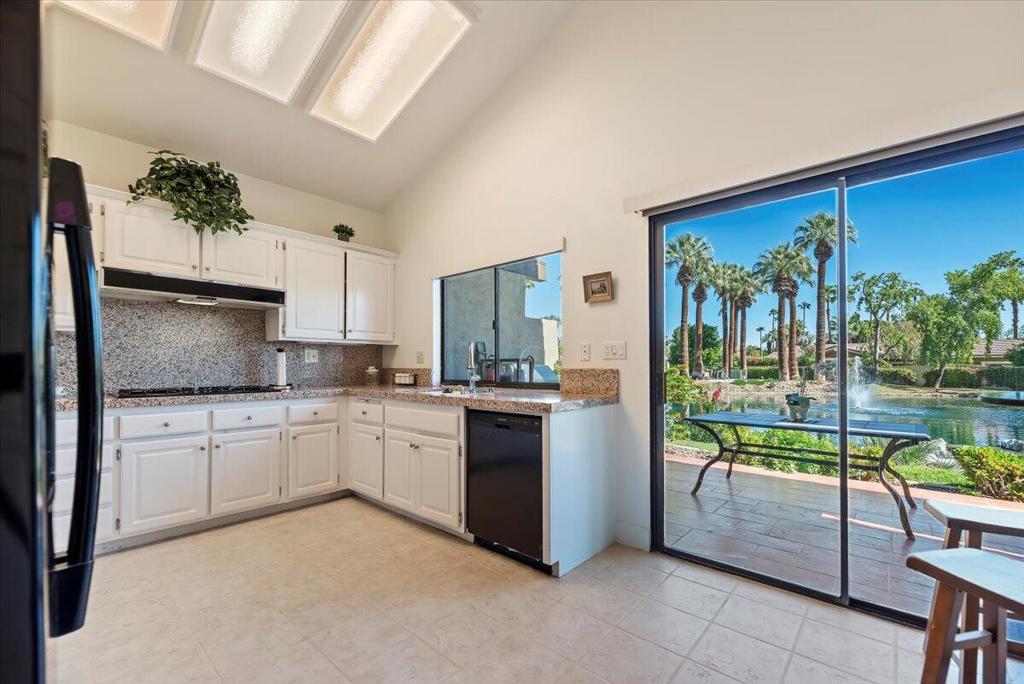 MLS #219137146DA image #15