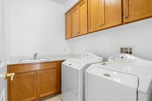 Image 39 of 46 For 37812 Appletree Court