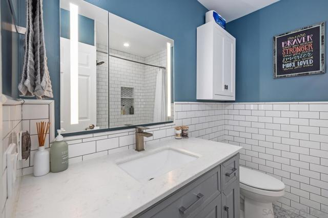 3116 Old Kettle Rd, San Diego CA: https://media.crmls.org/mediaz/e2ee3338-34a8-4c73-b555-17648d4423db.jpg