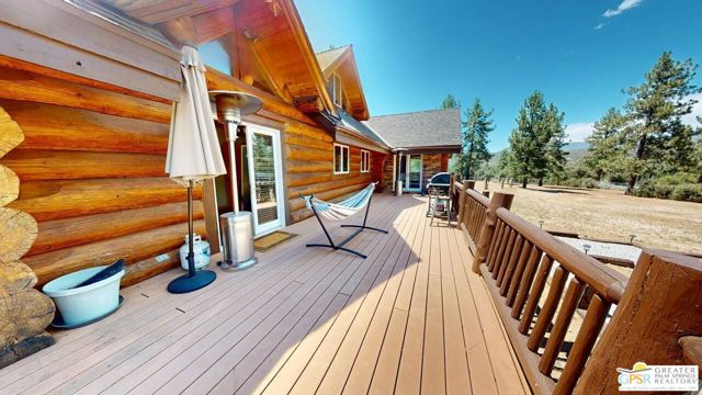 60164 Devils Ladder Road, Mountain Center CA: https://media.crmls.org/mediaz/e2ee4f39-e03f-435f-b646-6541d7874513.jpg
