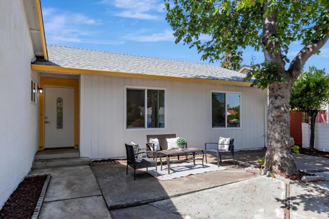 1305 Tourney Drive, San Jose CA: https://media.crmls.org/mediaz/e2ee8524-8e7b-493c-90b9-469a3f7f21cc.jpg