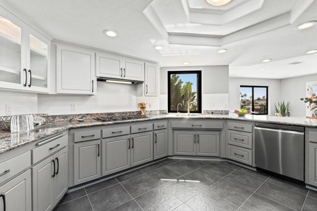 1695 Neale St, San Diego CA: https://media.crmls.org/mediaz/e2f010c5-467e-43cd-9dea-818f079d59ce.jpg