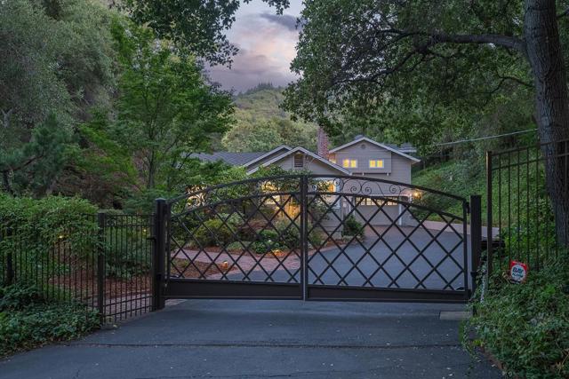 15745 Peach Hill Road, Saratoga CA: https://media.crmls.org/mediaz/e2f0e6f1-66aa-4096-80e1-39cd9f137364.jpg