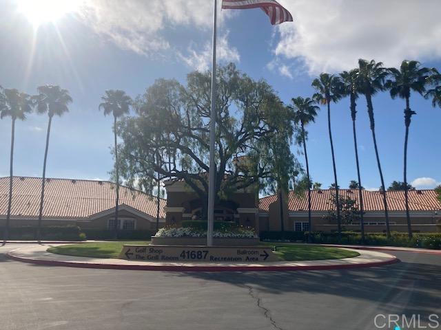 30919 Brassie Lane, Temecula CA: https://media.crmls.org/mediaz/e2f347da-d82f-4081-a208-f59e451c7284.jpg