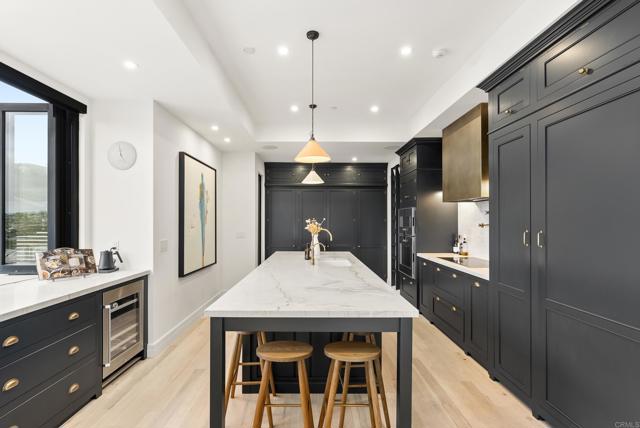 Detail Gallery Image 6 of 22 For 318 S Nardo, Solana Beach,  CA 92075 - 7 Beds | 7/1 Baths