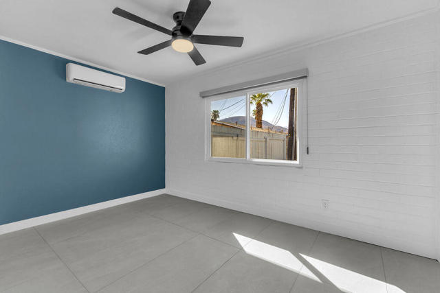 44635 San Carlos Avenue, Palm Desert CA: https://media.crmls.org/mediaz/e2f705c7-5fb7-4a7c-86ff-f67c89f17ef3.jpg