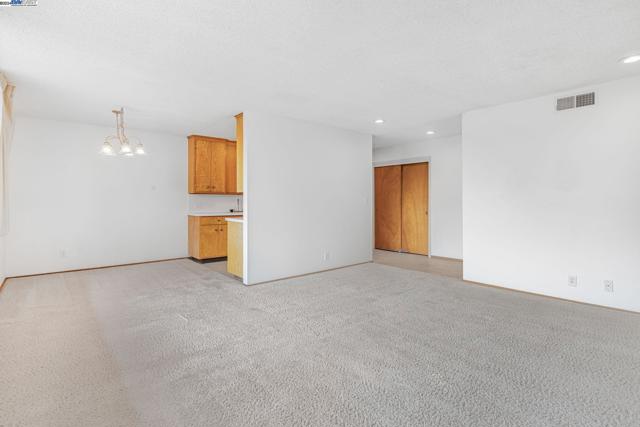 Image 16 of 44 For 3704 Bonnie Ln