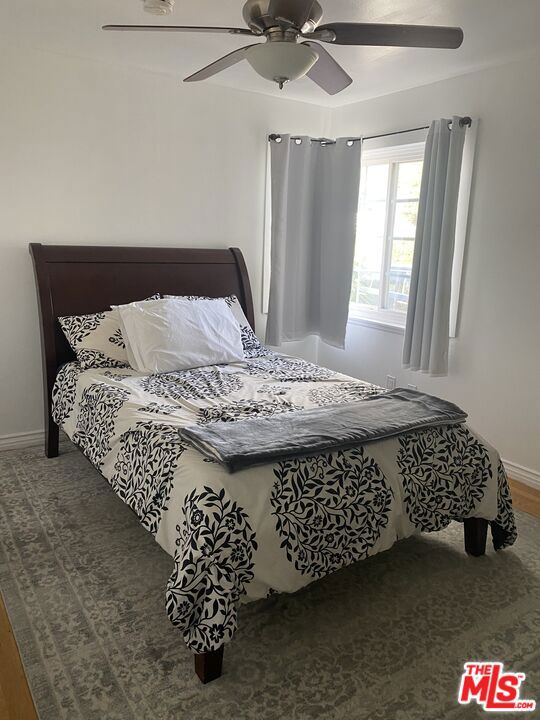 23020 Haynes Street, West Hills CA: https://media.crmls.org/mediaz/e2f86a3c-646f-4043-850d-877797a9d4f5.jpg