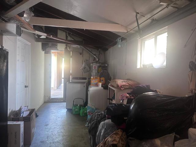 2547 Hazelwood Way, East Palo Alto CA: https://media.crmls.org/mediaz/e2f8d280-f1e5-4a08-9f87-71ed8a6dea72.jpg