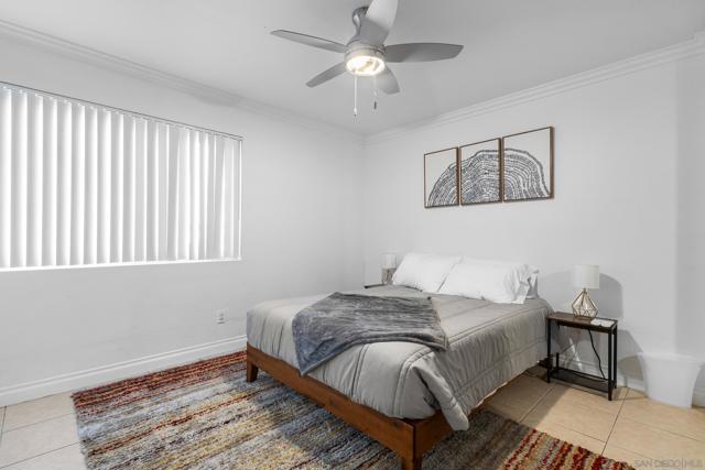 615 9th Street, Imperial Beach CA: https://media.crmls.org/mediaz/e2f90b73-4fbe-43dd-8073-2ea68454867f.jpg