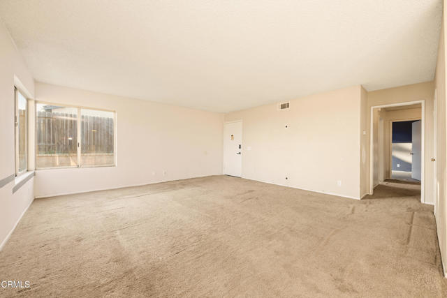 Detail Gallery Image 16 of 42 For 5174 Laurel Park Dr, Camarillo,  CA 93012 - 3 Beds | 2 Baths