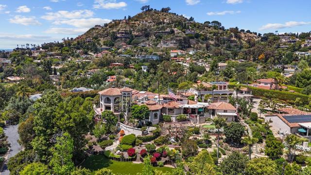 4652 Resmar Road, La Mesa CA: https://media.crmls.org/mediaz/e2fa792b-f4c7-40f3-a087-5ebb6e0bb7cb.jpg