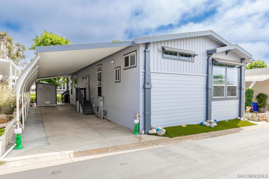 MLS #250037374SD image #35