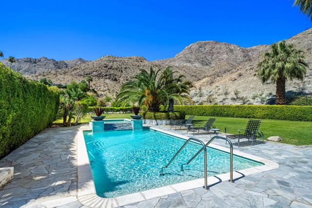 40480 Via Entrada, Rancho Mirage CA: https://media.crmls.org/mediaz/e2fc42c0-2919-452d-afbe-ef6e1381614b.jpg