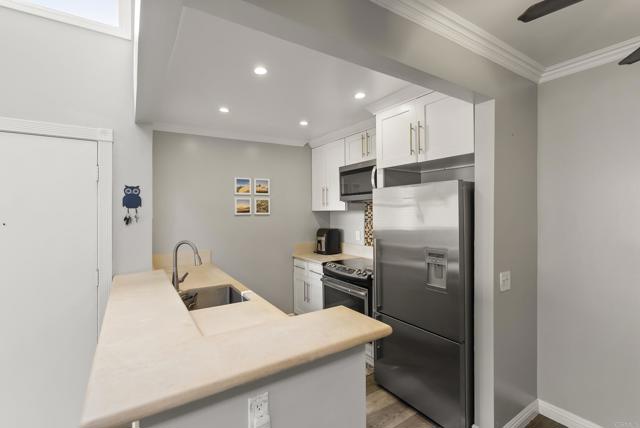 Detail Gallery Image 10 of 23 For 2920 Briarwood Rd #G11,  Bonita,  CA 91902 - 2 Beds | 1 Baths