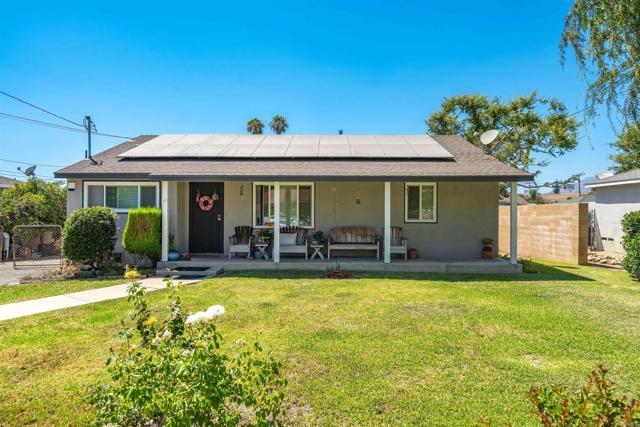 1617 Fairdale Avenue, Duarte CA: https://media.crmls.org/mediaz/e2fd523a-6827-46b6-b2de-ccfd6c937771.jpg