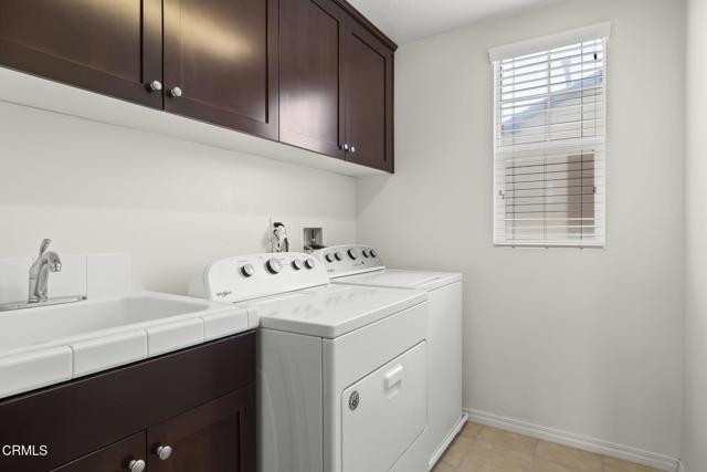11349 Darling Road, Ventura CA: https://media.crmls.org/mediaz/e2fddfb1-277c-4538-bdcb-caaee21928b7.jpg