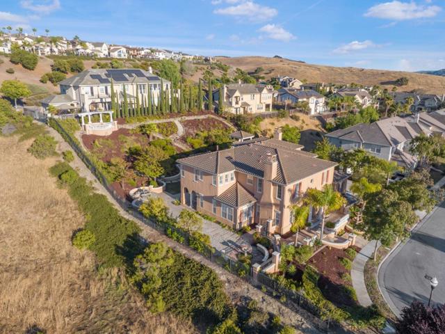4800 Shady Meadows Place, San Jose CA: https://media.crmls.org/mediaz/e2fe3412-e738-471c-94f3-5eab6bffe92a.jpg