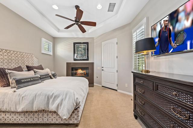 81639 Andalusia, La Quinta CA: https://media.crmls.org/mediaz/e2fe5b5c-e948-41f0-a5ee-be03f7b919d5.jpg