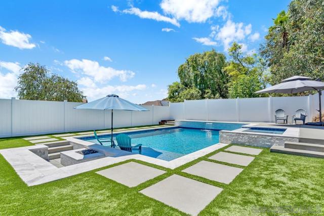 13533 Mora Cir, Poway CA: https://media.crmls.org/mediaz/e300b702-1f44-42f2-8e11-70b413fb215a.jpg