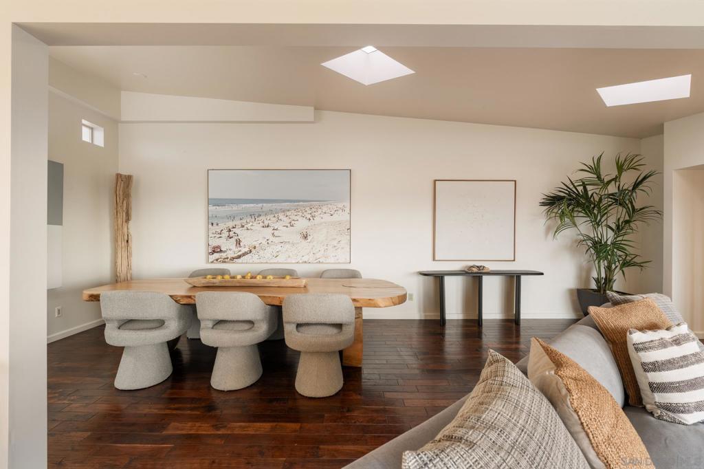 2165 Balboa Ave - photo 12