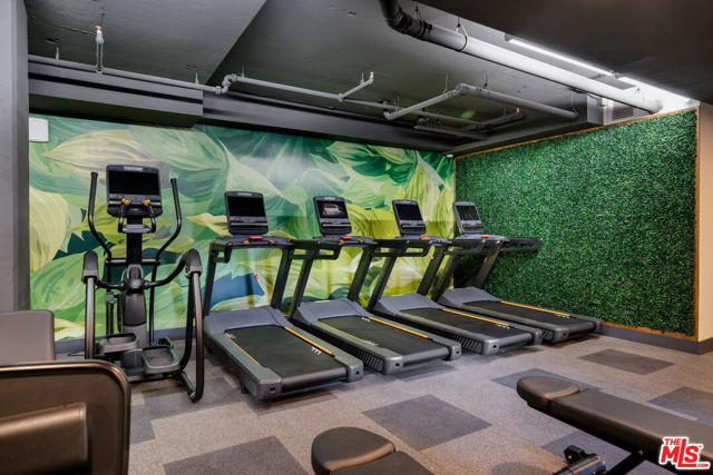 800 Western Avenue, Los Angeles CA: https://media.crmls.org/mediaz/e301a880-56cf-4c43-917c-c0070e5c3fe5.jpg