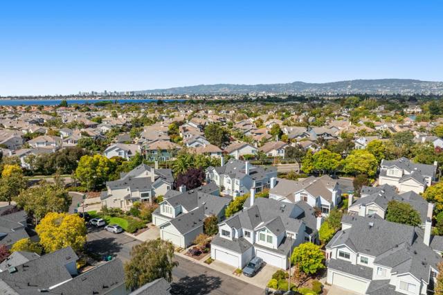 445 Mcdonnel Road, Alameda CA: https://media.crmls.org/mediaz/e3023d2c-fce1-4611-b493-b25cd13685be.jpg