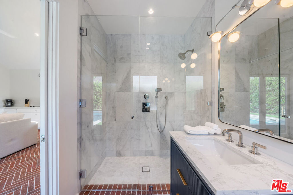 MLS #26868993 image #133