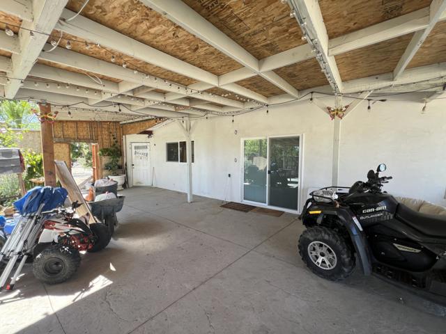 21130 Hot Springs Road, Desert Hot Springs CA: https://media.crmls.org/mediaz/e302d83c-4052-4768-ae6a-deb25feacf77.jpg
