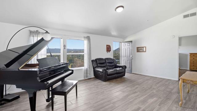 Detail Gallery Image 16 of 53 For 2456 Lake Morena Dr, Campo,  CA 91906 - 3 Beds | 2 Baths