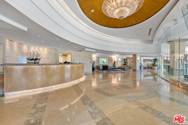 201 Ocean Avenue, Santa Monica CA: https://media.crmls.org/mediaz/e304b305-823c-49b2-8885-7478dcef86a5.jpg
