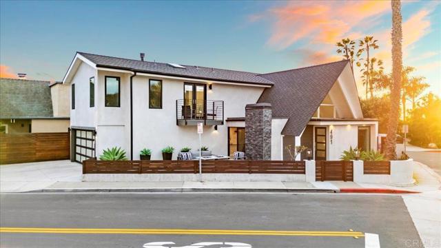 491 Prospect Street, Newport Beach CA: https://media.crmls.org/mediaz/e305530d-f8bf-4491-b918-307c3c0268f5.jpg