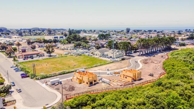 535 Creekside, Half Moon Bay CA: https://media.crmls.org/mediaz/e305a93e-6bff-4f1a-8c6c-17ad0fc6f8f3.jpg
