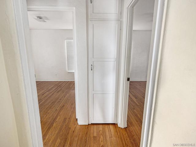 814 816 San Luis Rey Place, San Diego CA: https://media.crmls.org/mediaz/e305d155-476d-46d7-a70a-9041f429a64a.jpg