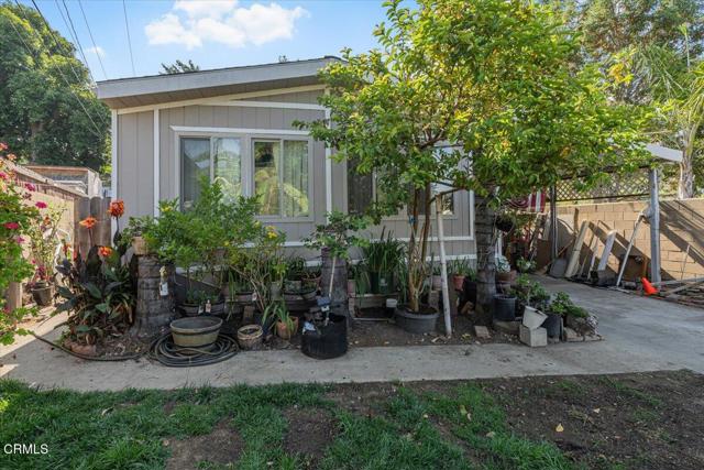 4132 N Ventura Avenue, Ventura CA: https://media.crmls.org/mediaz/e305d3c1-adcd-4f60-af04-3eec8ba47778.jpg