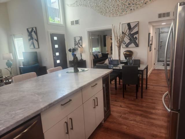 1478 S Camino Real, Palm Springs CA: https://media.crmls.org/mediaz/e306ba51-48de-414c-a3b3-3f4949a2c5e0.jpg