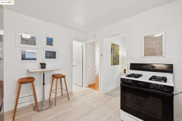 1626 Kains Ave., Berkeley CA: https://media.crmls.org/mediaz/e308b3e7-f83a-4213-838c-439e55d0ccee.jpg