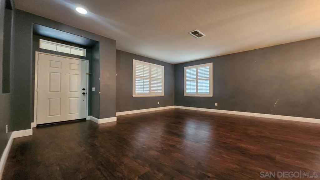 MLS #250045017SD image #12