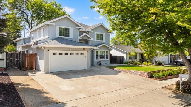 1665 Ardenwood Drive, San Jose CA: https://media.crmls.org/mediaz/e308bebe-5b96-41c3-8dd8-63f9a8009574.jpg