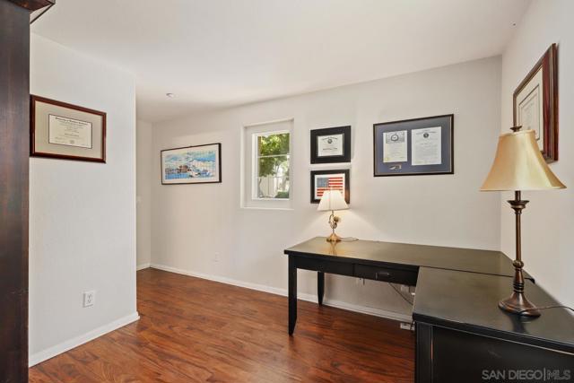 2801 Escala Cir, San Diego CA: https://media.crmls.org/mediaz/e30986a0-fc5a-4843-bfa0-38899ec3faac.jpg