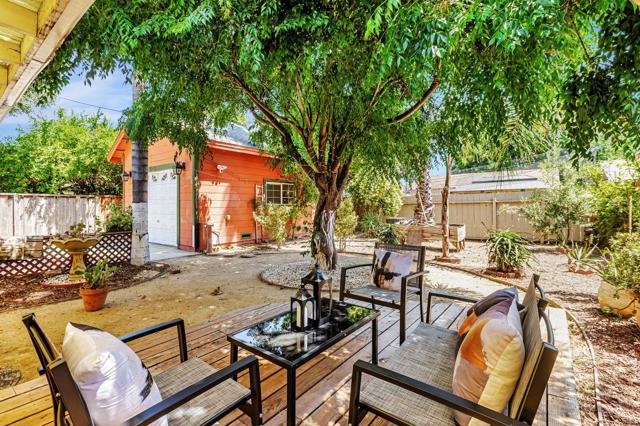 124 S 24th Street, San Jose CA: https://media.crmls.org/mediaz/e30a1e87-e9c1-4642-a072-d84018bb3ebf.jpg
