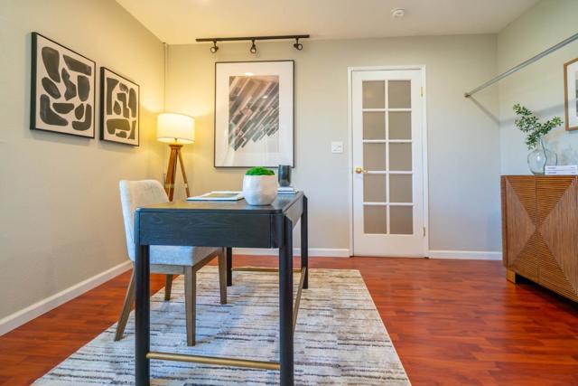 486 Fontanelle Court, San Jose CA: https://media.crmls.org/mediaz/e30a2dcd-42bf-4fd9-95fb-e69bea4643e0.jpg