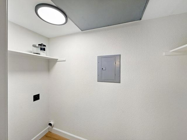 1790 Bevin Brook Drive, San Jose CA: https://media.crmls.org/mediaz/e30a311c-de1e-4a67-972f-581ccf4c88b7.jpg